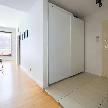 Golden Tulip, Sun&snow *